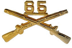 65th Infantry Crossed Rifles pin Gold - (1 1/2 inch)