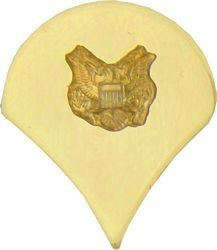 Army Specialist 4 Rank Insignia Pin - GOLD
