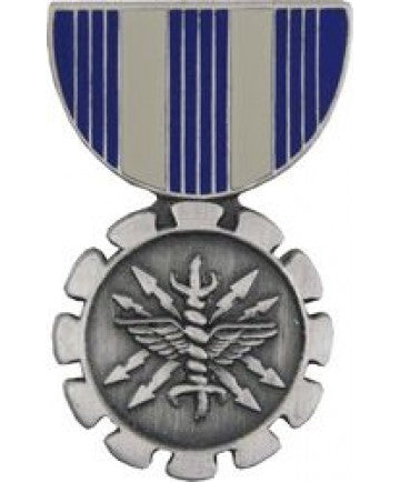 USAF Achievement Pin (1 1/8 inch)