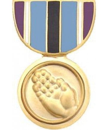 Humanitarian Service Pin (1 1/8 inch)